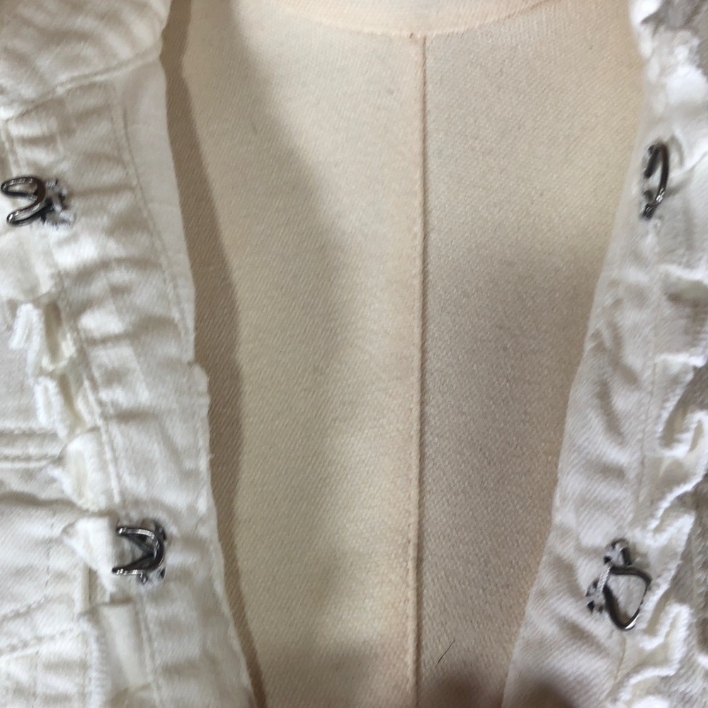 Cotton Women's Ruffle-Trim White Jean Jacket Size Large Spring Summer - Picture 13 of 14